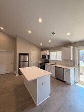 802 W Longleaf Dr in Auburn, AL - Building Photo - Building Photo