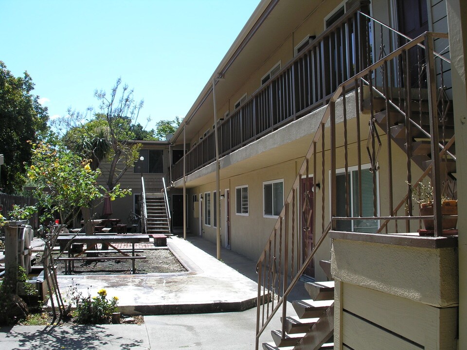 505 Brizzolara St in San Luis Obispo, CA - Building Photo