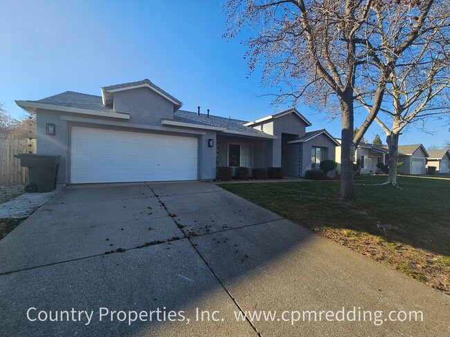 4252 Bowyer Blvd in Redding, CA - Building Photo - Building Photo