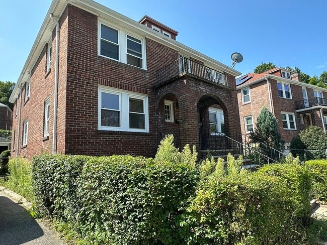 property at 25 Kirkwood Rd