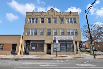 4901 N Elston Ave in Chicago, IL - Building Photo - Building Photo