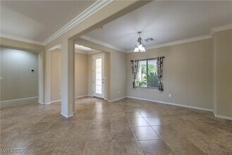 2147 Bannerwood St in Henderson, NV - Building Photo - Building Photo