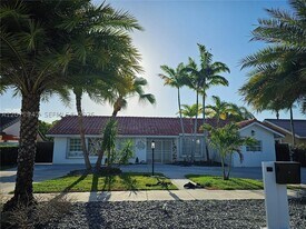 4235 SW 143rd Ct in Miami, FL - Building Photo