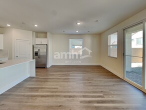 262 Dahlia Rachel Pl in Henderson, NV - Building Photo - Building Photo