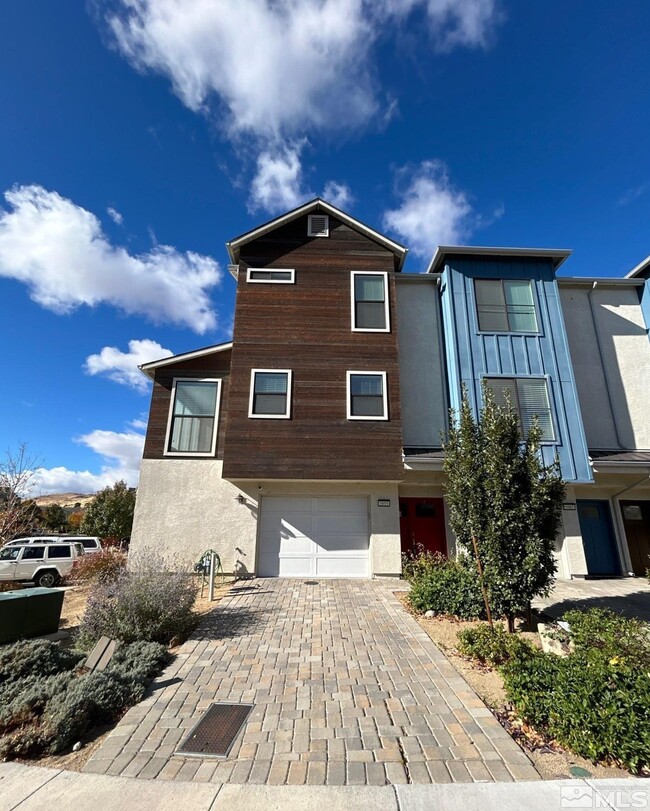 5055 Ciarra Kennedy Lane in Reno, NV - Building Photo - Building Photo