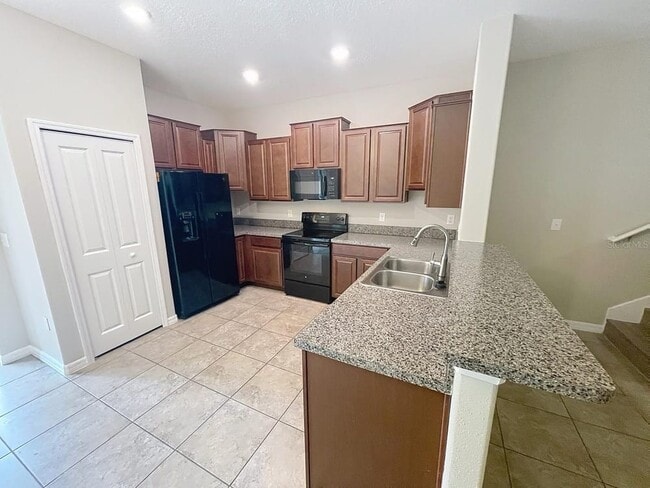 3926 Cat Mint St in Tampa, FL - Building Photo - Building Photo