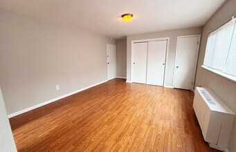 555 Lowell Ave in Cincinnati, OH - Building Photo - Building Photo