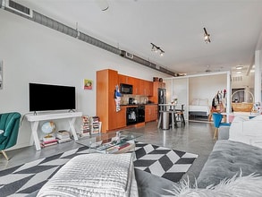 2124 E 6th St in Austin, TX - Building Photo - Building Photo