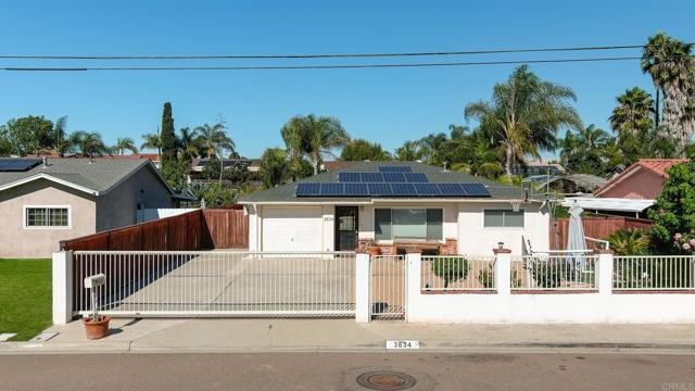 3834 La Rosa Dr