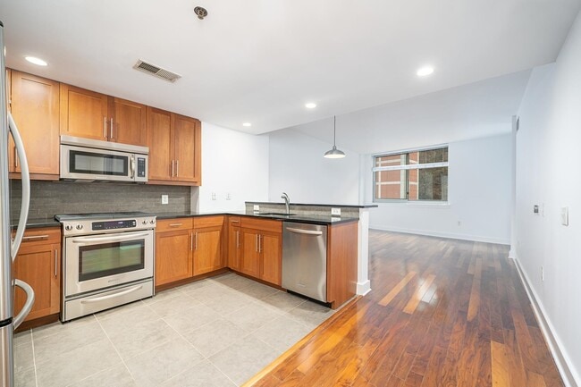 800 Jackson St in Hoboken, NJ - Building Photo - Building Photo