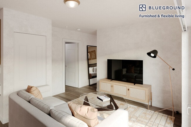 10410 NE 2nd St in Bellevue, WA - Foto de edificio - Building Photo