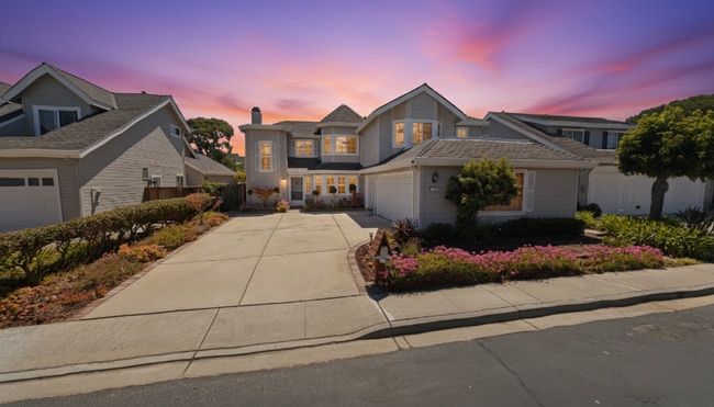 115 Thatcher Ln in Foster City, CA - Foto de edificio - Building Photo