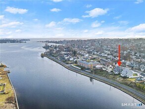 69 Weed Ave in Stamford, CT - Building Photo - Building Photo