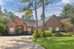 12015 Wynmar Ln in Cypress, TX - Building Photo