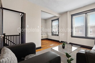 3001 S Compton Ave in St. Louis, MO - Building Photo - Building Photo