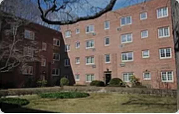 property at 32 Saint Paul St