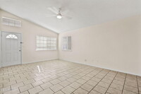 11737 Lapstone Way in El Paso, TX - Foto de edificio - Building Photo