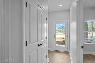 400 Lighthouse Ln in Swansboro, NC - Building Photo - Building Photo