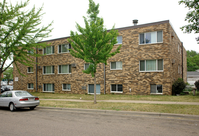 1693 Sherburne Ave in St. Paul, MN - Building Photo - Building Photo