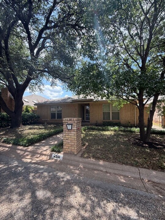 2518 Brook Dr in Abilene, TX - Building Photo