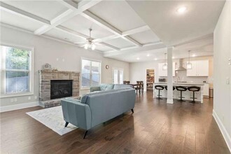 5225 Sophia Downs Ct in Suwanee, GA - Building Photo - Building Photo