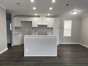 13490 SW 6th Pl in Davie, FL - Building Photo - Building Photo