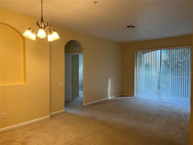 6402 Cava Alta Dr-Unit -203 in Orlando, FL - Building Photo - Building Photo