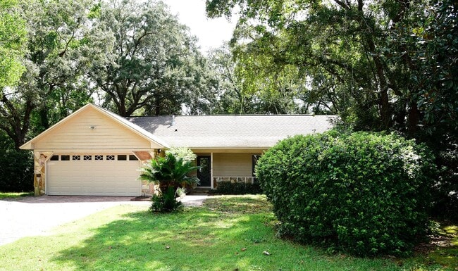 property at 822 St Joseph Cove