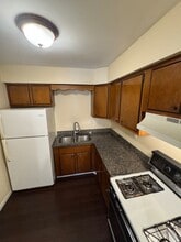 Riverside Terrace Apartments in Rockford, IL - Building Photo - Interior Photo