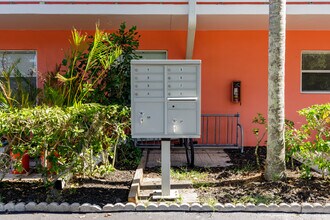 Vero Apartments in Vero Beach, FL - Building Photo - Building Photo