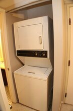 910 Chestnut Hill Dr, Unit H in Auburn Hills, MI - Building Photo - Building Photo