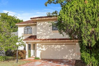 10445 SW 158th Pl in Miami, FL - Building Photo - Building Photo