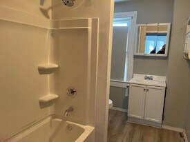 1327 Saint Marys Ave, Unit 1327 St.Marys Avenue in Fort Wayne, IN - Building Photo