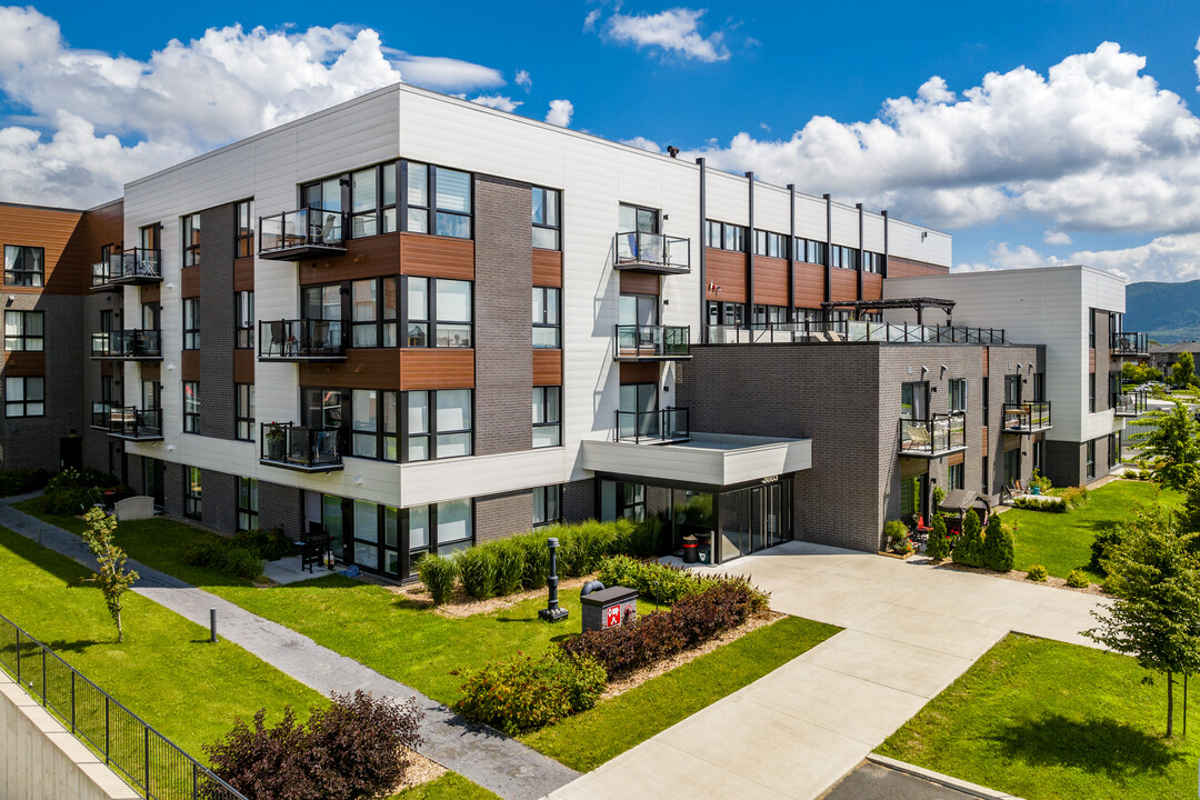 Le Meridiem Beloeil in Beloeil, QC - Building Photo