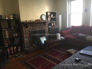 149 Chiswick Rd, Unit 146 Chiswick 6 in Boston, MA - Foto de edificio - Building Photo