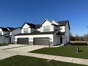 602 Rapp Dr in Mahomet, IL - Building Photo - Building Photo