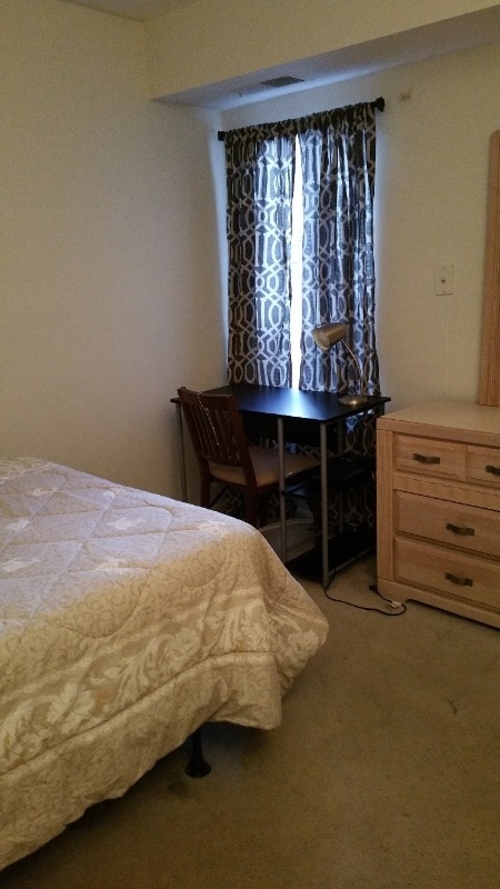 11200 Cherry Hill Rd in Beltsville, MD - Building Photo - Building Photo