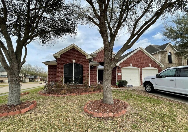 property at 17730 Mystic Bluff Ln