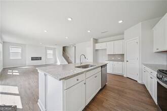 2645 Mourning Dove Dr in Grayson, GA - Building Photo - Building Photo