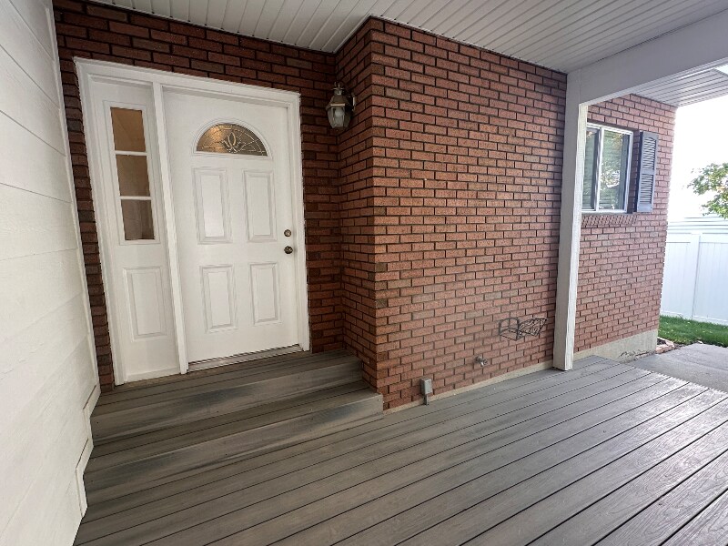 3308 East Fort Union Blvd in Cottonwood Heights, UT - Building Photo