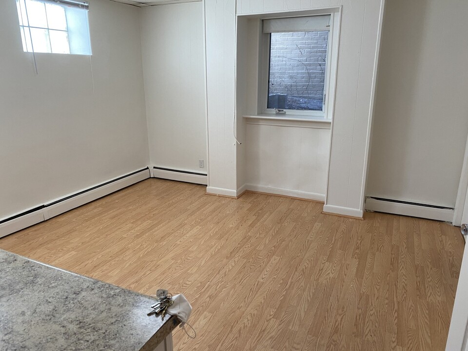 17 Aberdeen St, Unit A in Boston, MA - Building Photo