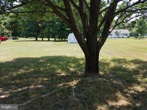 10118 Dahlgren Rd in King George, VA - Building Photo - Building Photo