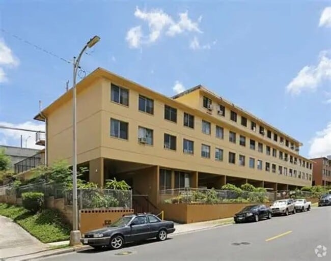 property at 3003 Ala Napuaa Pl