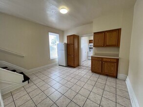 1843-1847-1847 N 4th St in Columbus, OH - Building Photo - Building Photo