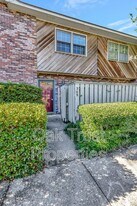 309 St Charles Ct in Charleston, SC - Building Photo