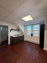 9 Carlton St in Peabody, MA - Foto de edificio - Building Photo