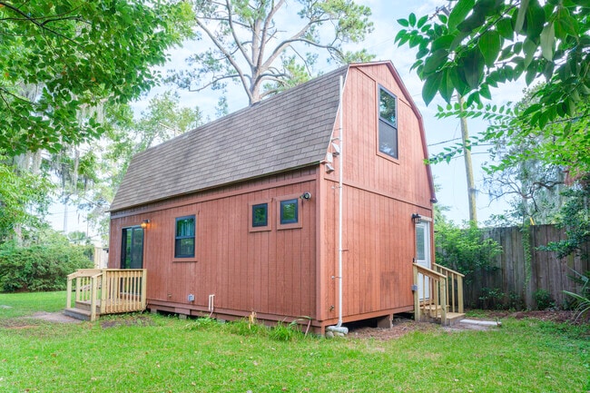 10 Linden Dr, Unit 1R in Savannah, GA - Building Photo - Building Photo