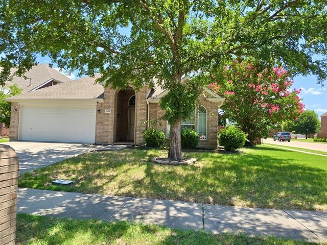 2621 Ozark Cove in McKinney, TX - Foto de edificio
