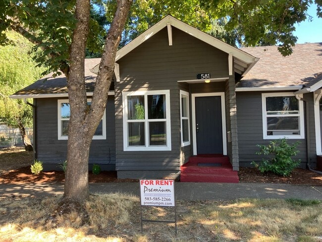 property at 581 Highland Ave NE