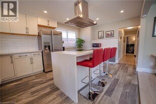 192 Glen Rd in Kitchener, ON - Building Photo